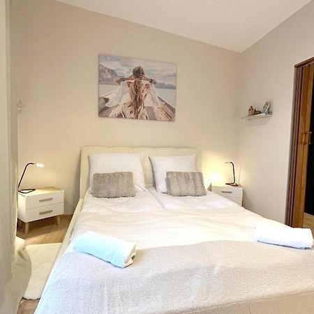 14 Gdynia Centrum - Apartament Mieszkanie Dla 4 Os Exterior foto